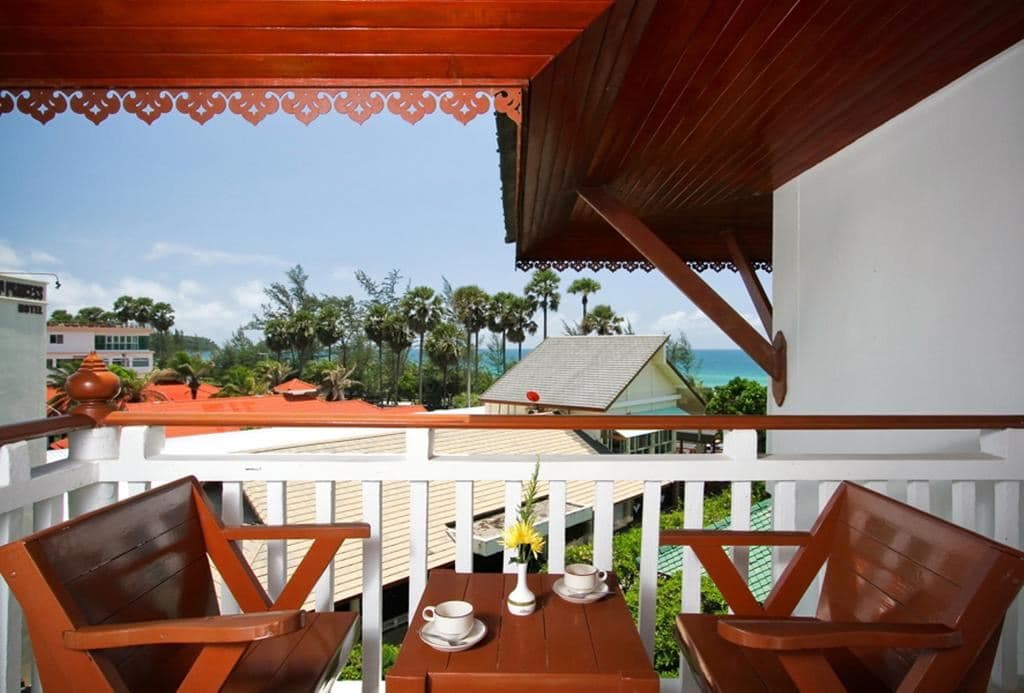 rooms-deluxe-ocean-view