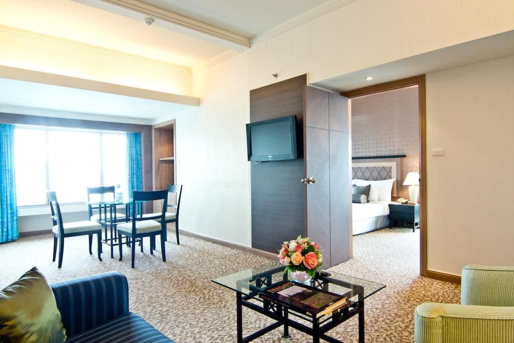 rooms-superior-suite-standard-zone