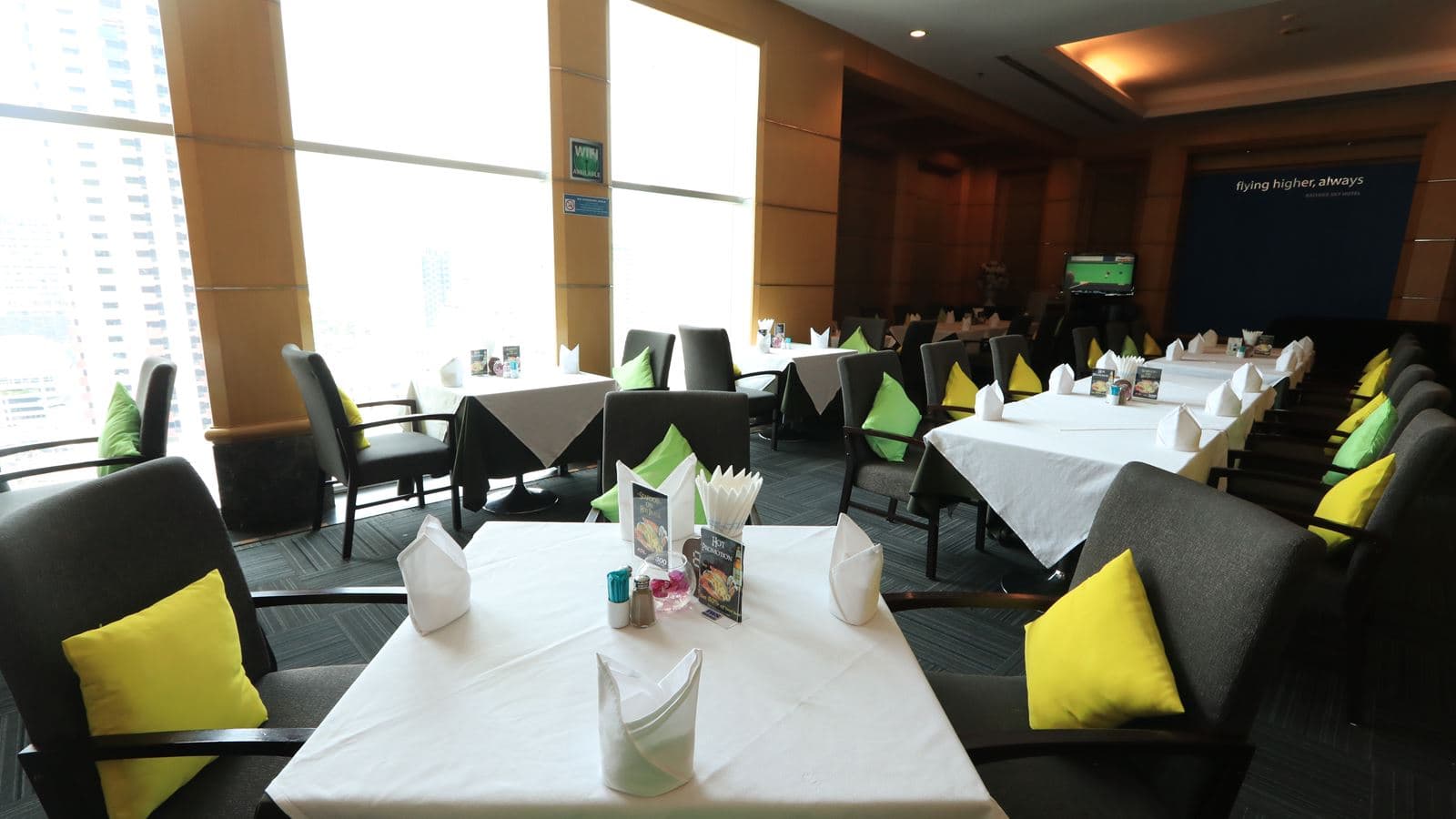 restaurants-sky-coffee-shop