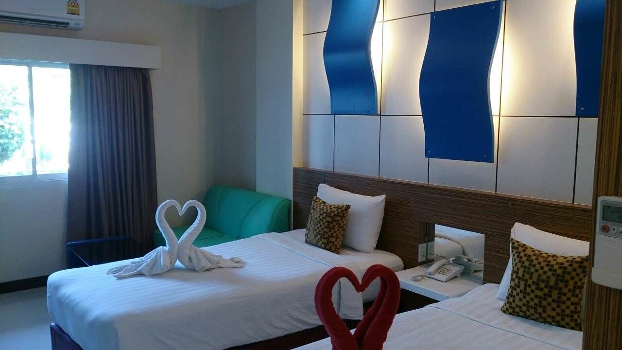 rooms-superior-room