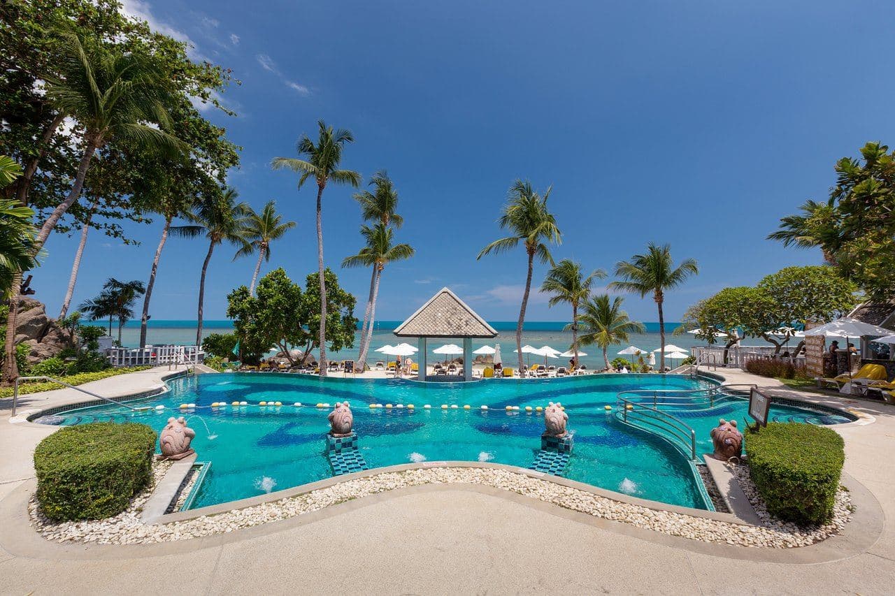 pools-outdoor-pool