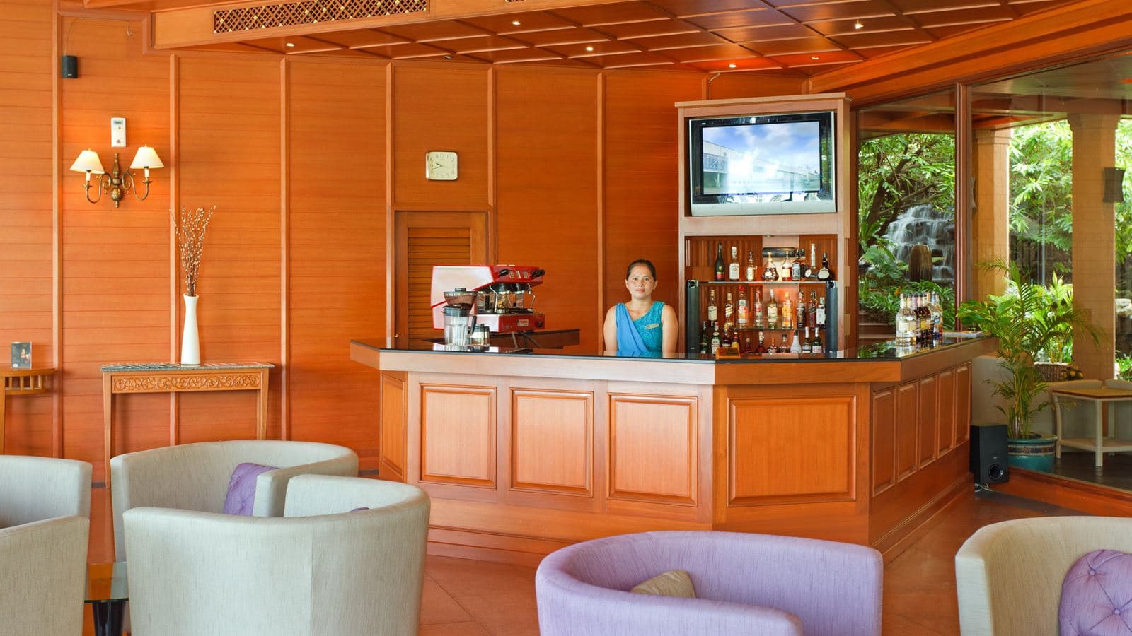 bars-the-sea-bar