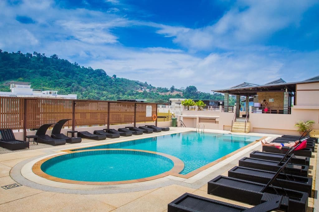 pools-outdoor-pool