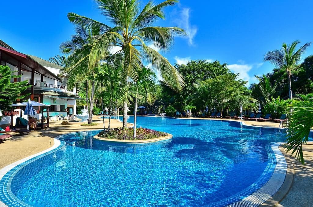 pools-outdoor-pool
