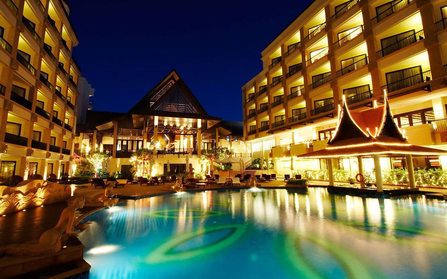 pools-outdoor-pool