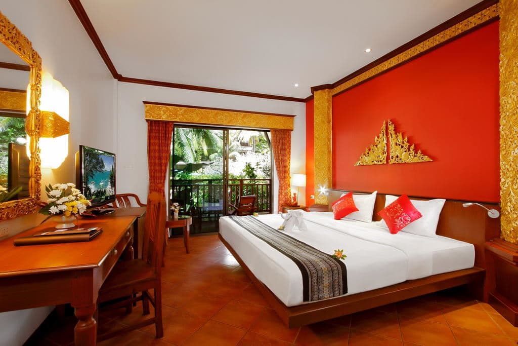 rooms-superior-pool-view