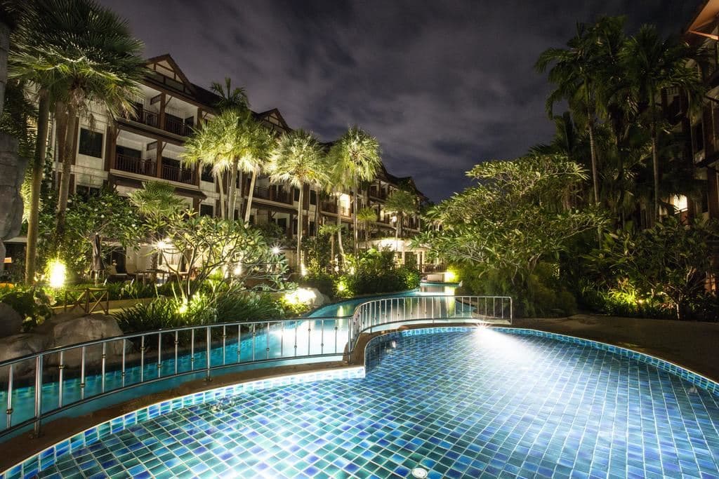 pools-outdoor-pool