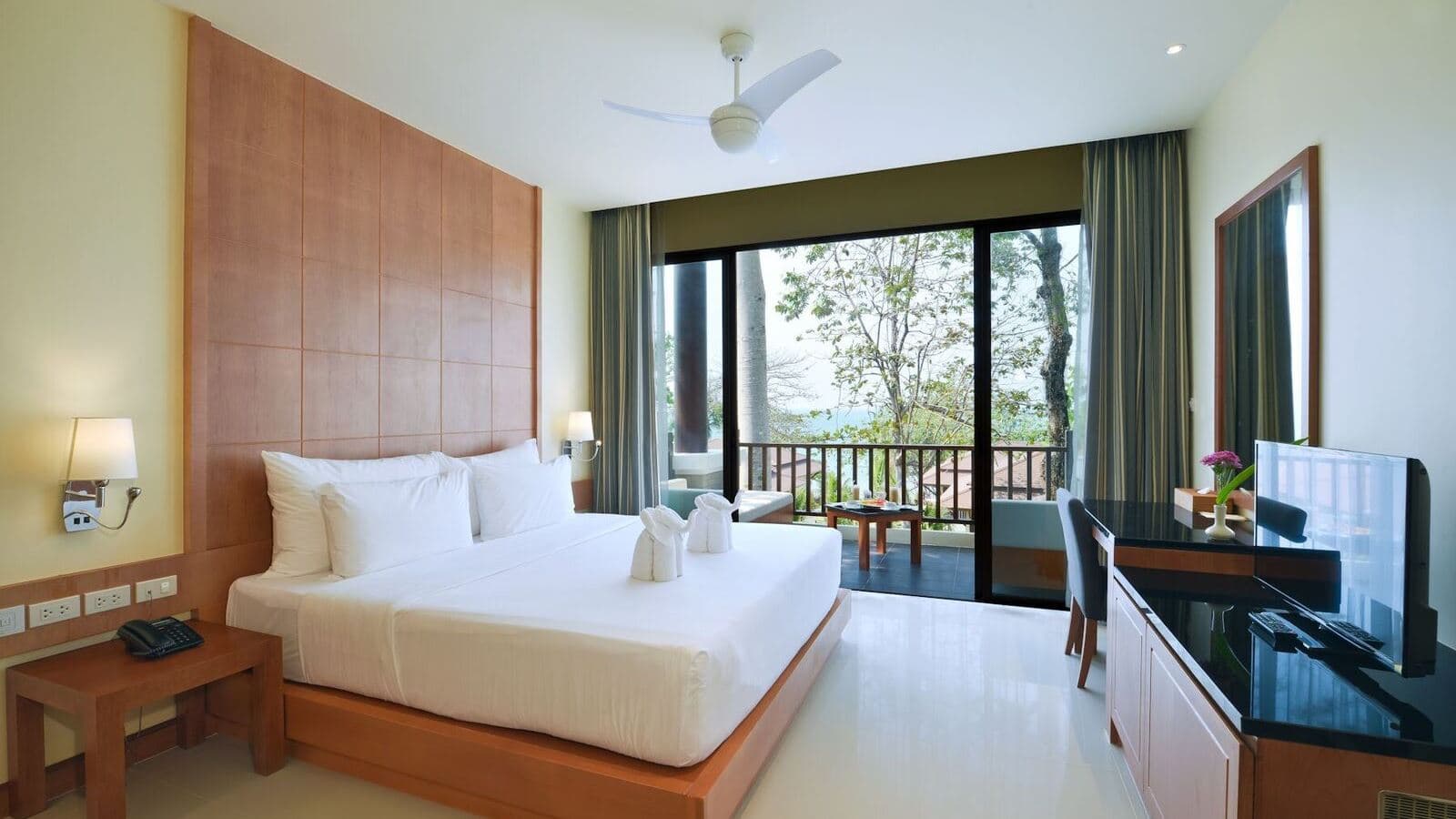 rooms-junior-suite