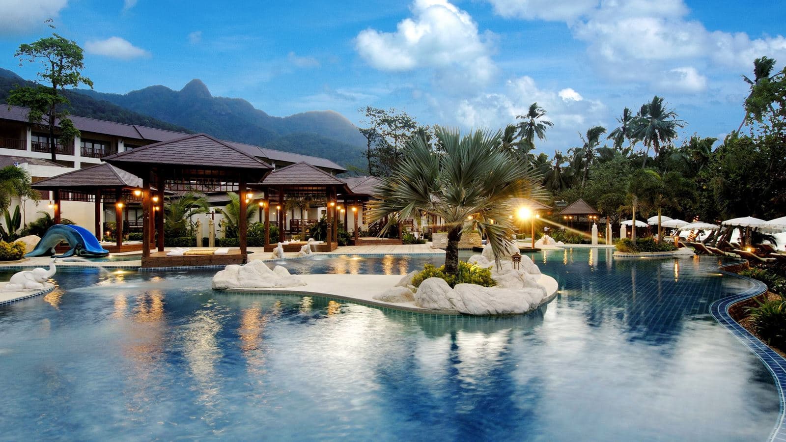pools-outdoor-pool
