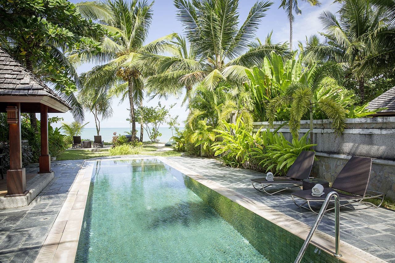 rooms-pool-villa-superior--ocean-front
