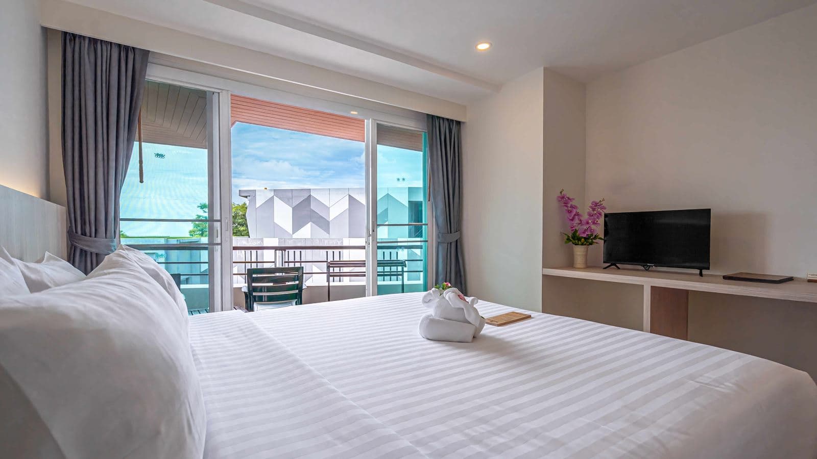 rooms-standard-room