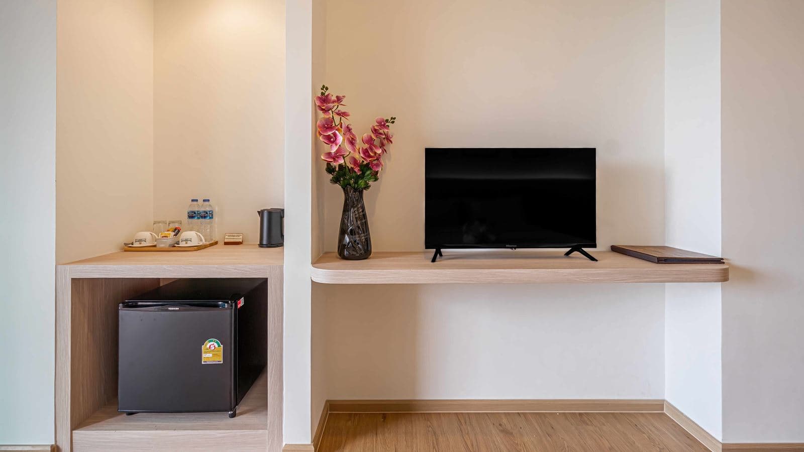 rooms-superior-room