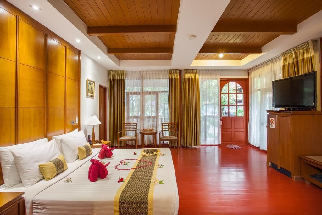 rooms-deluxe-bungalow