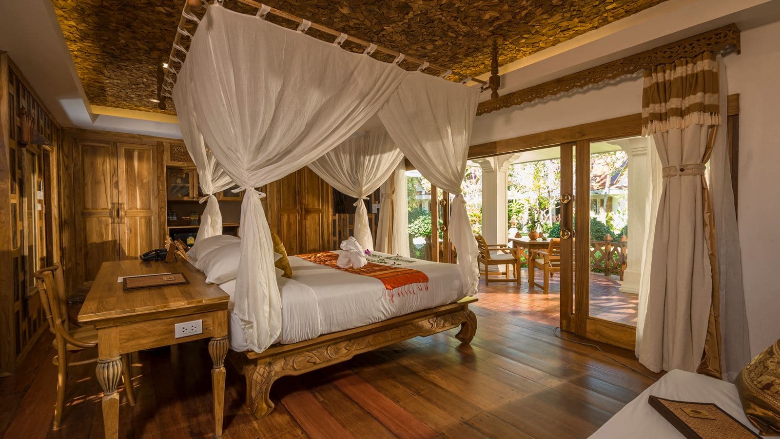 rooms-garden-villa