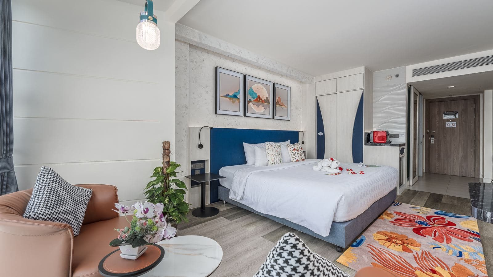 rooms-deluxe-studio