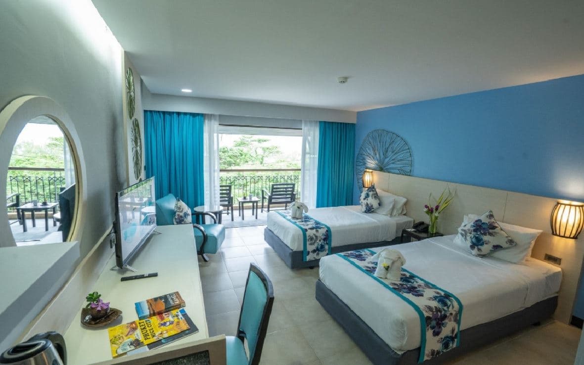 rooms-deluxe-room