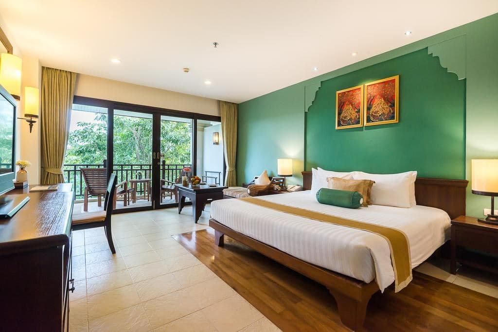 rooms-deluxe-room