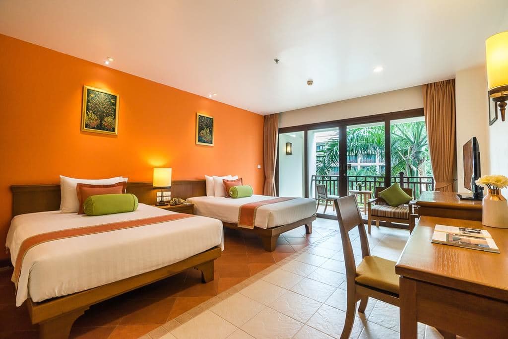rooms-superior-room