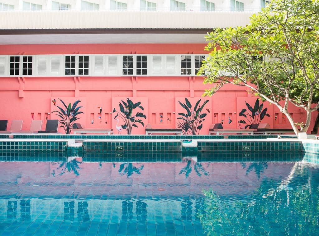 pools-outdoor-pool