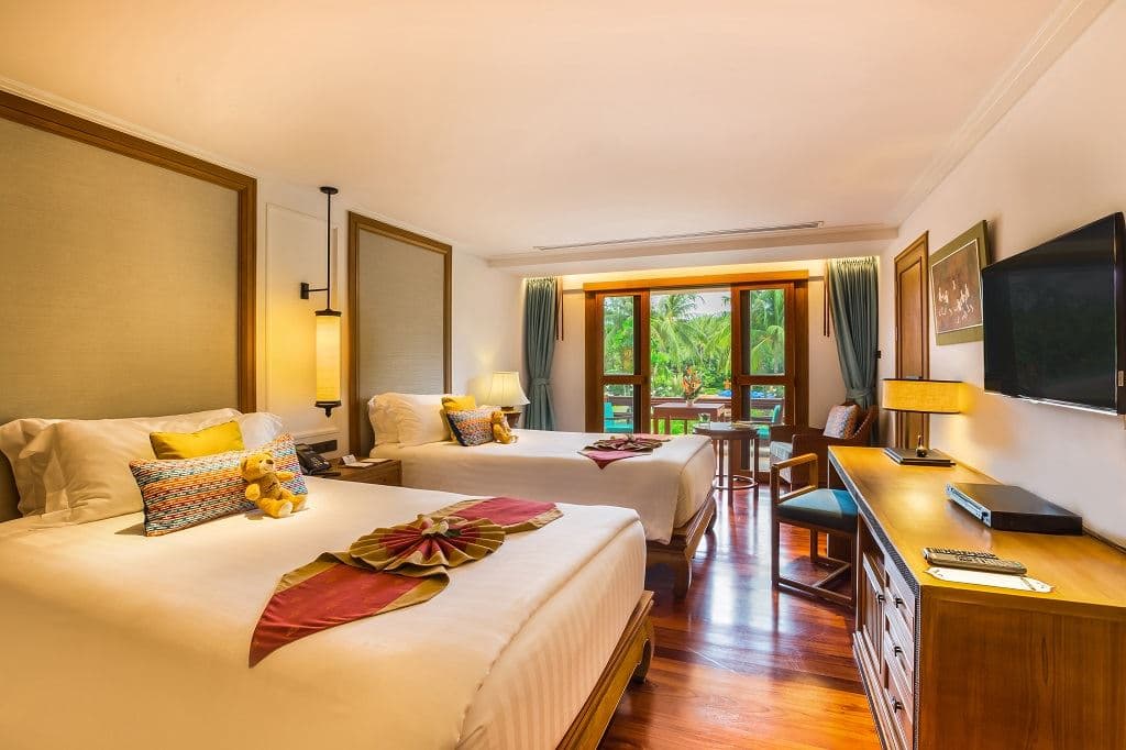 rooms-two-bedroom-duplex-suite