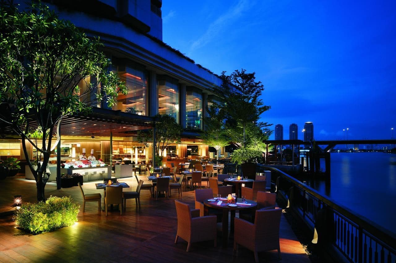 restaurants-next2-cafe