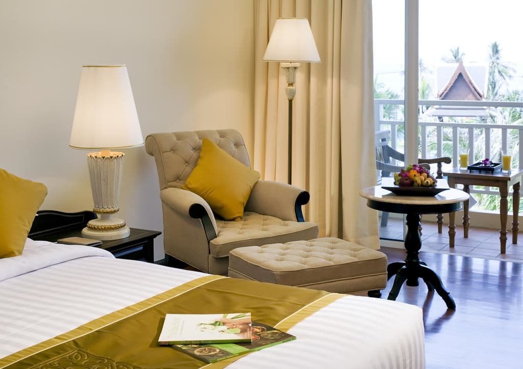 rooms-luxury-room