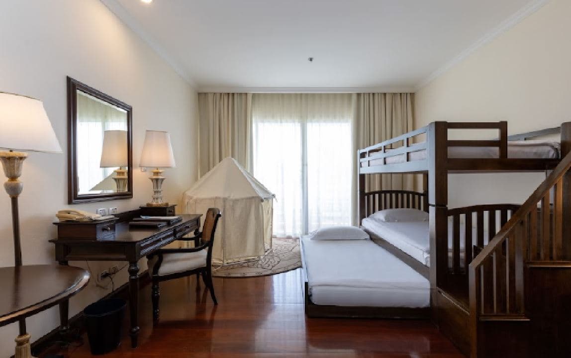 rooms-family-room