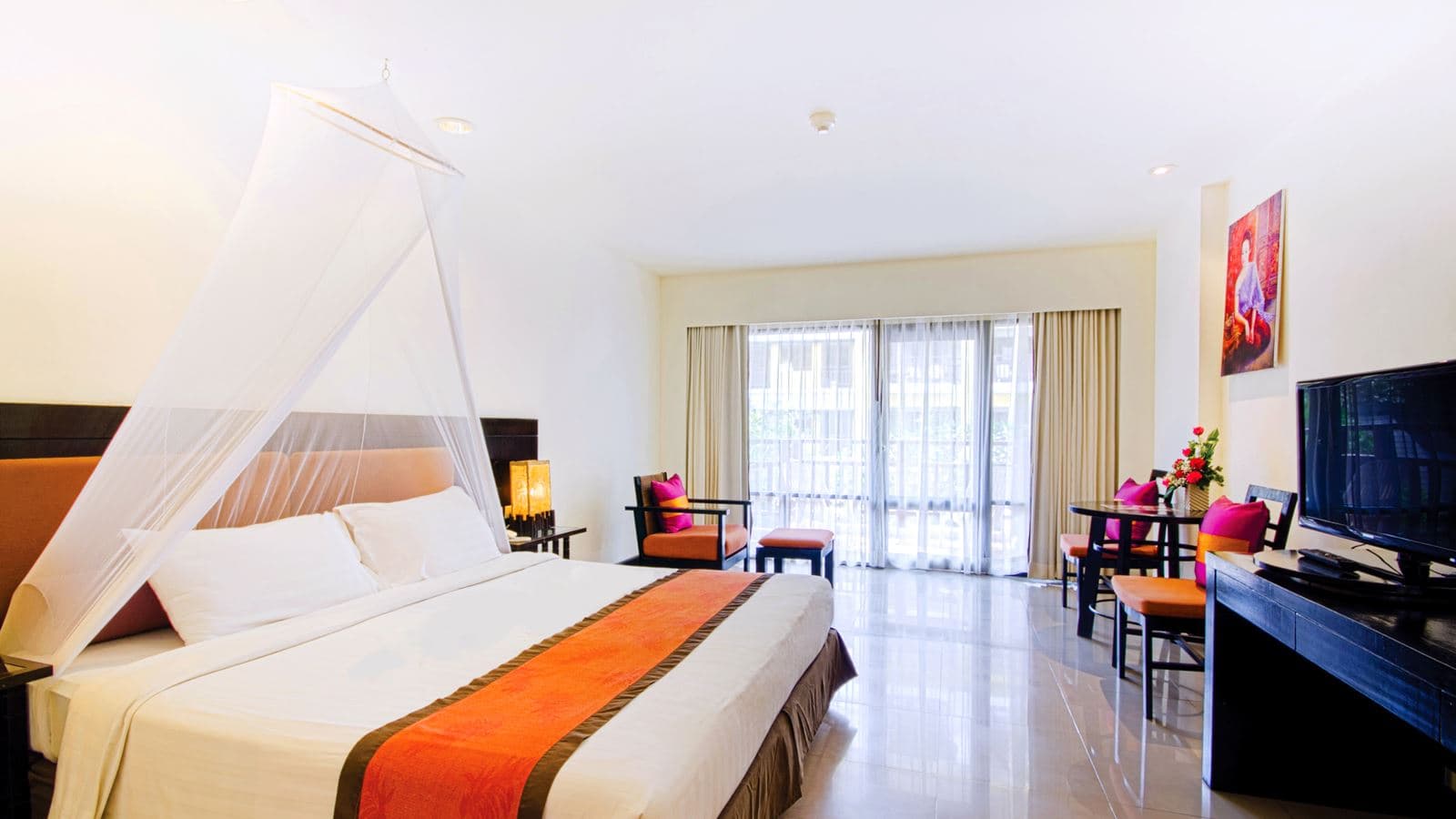 rooms-superior-room