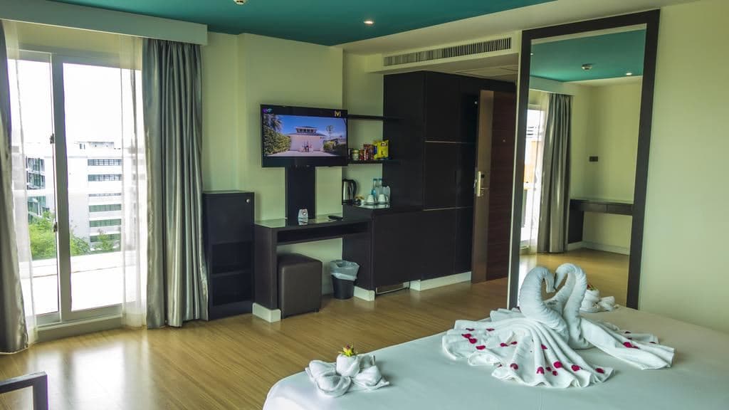 rooms-grand-premium-city-view