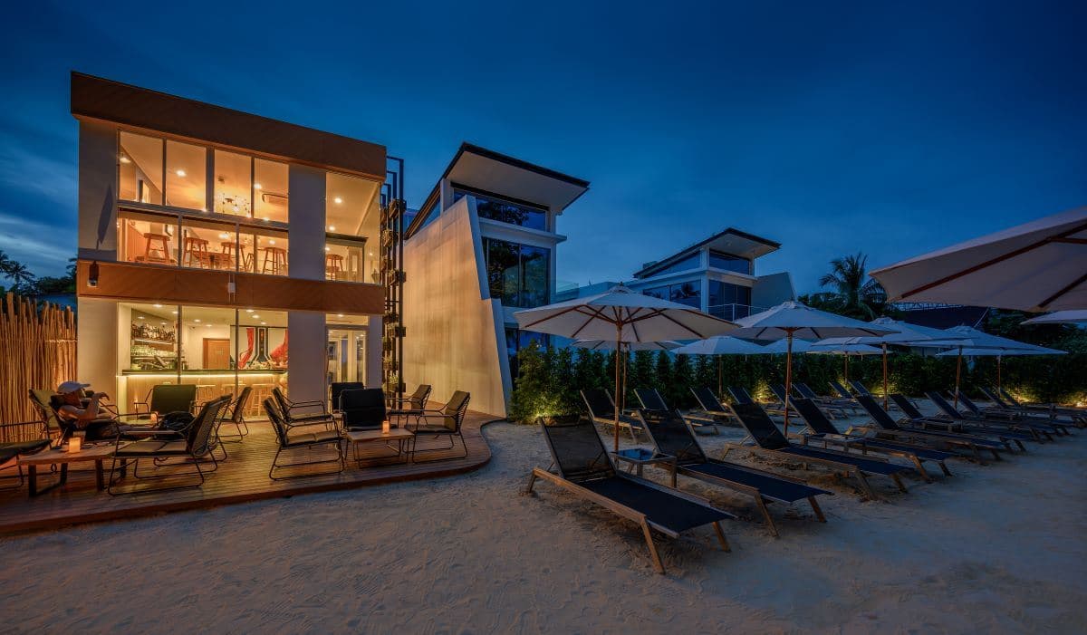 bars-the-beach
