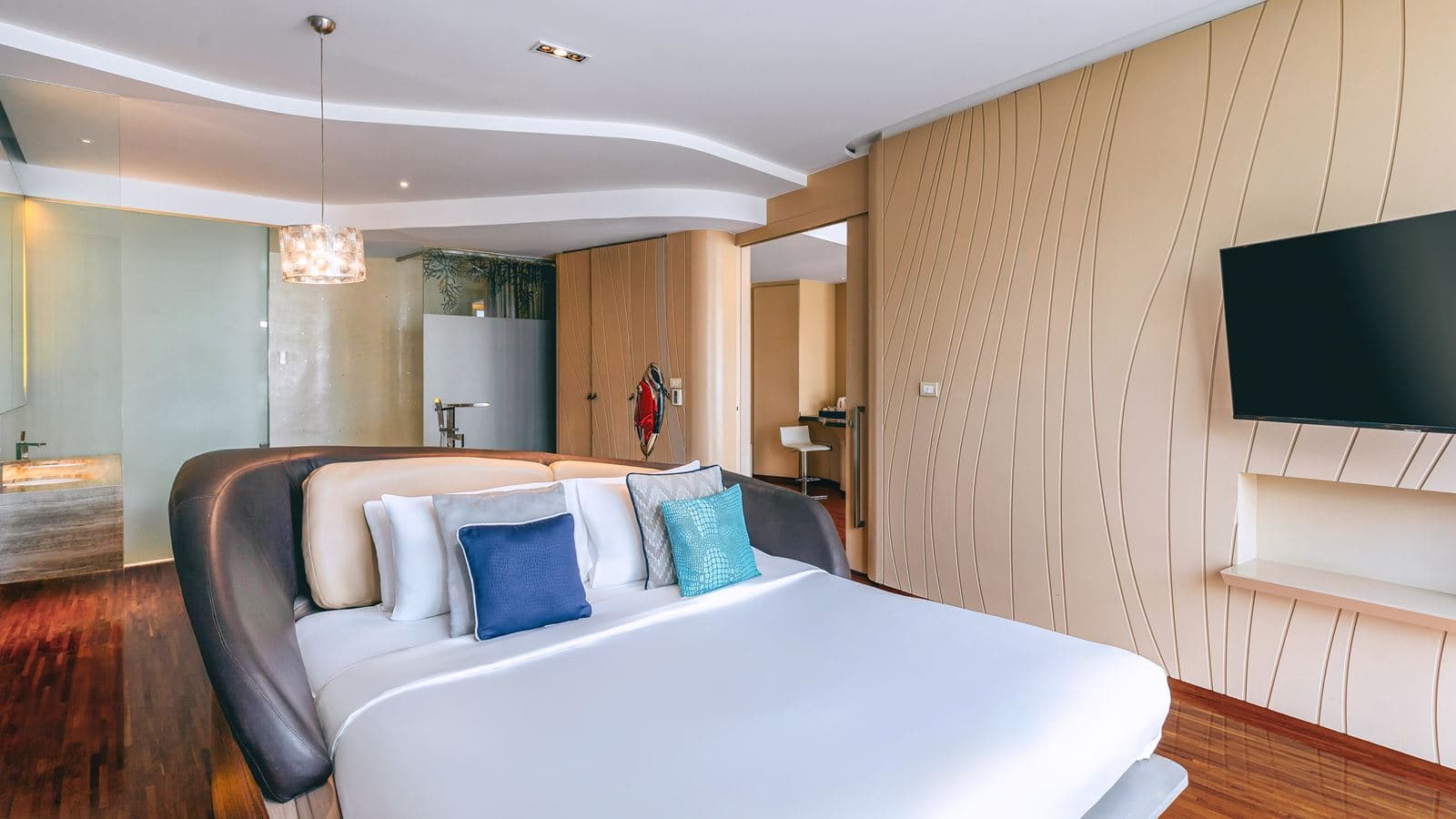 rooms-aqua-suite