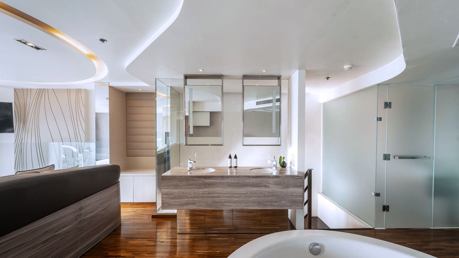 rooms-aqua-suite