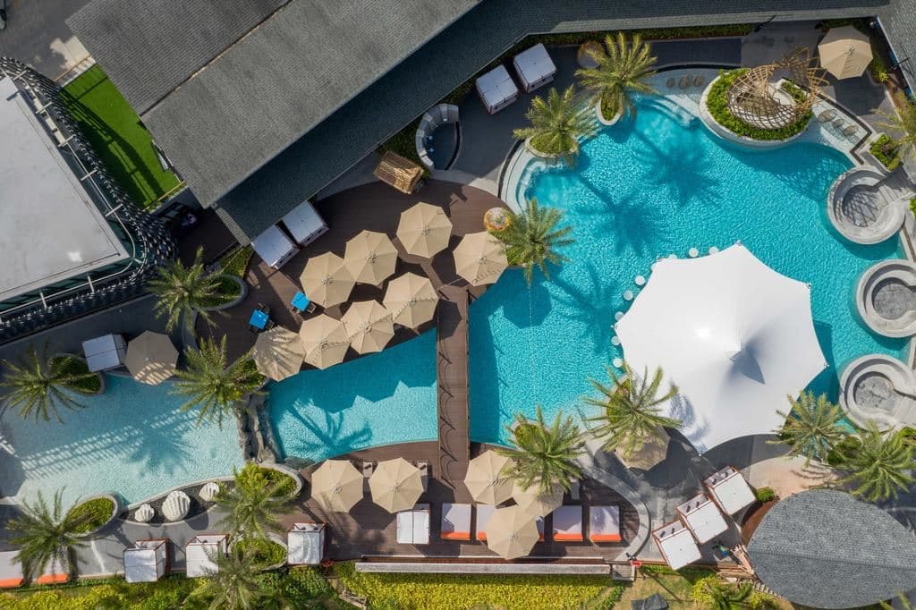 pools-outdoor-pool