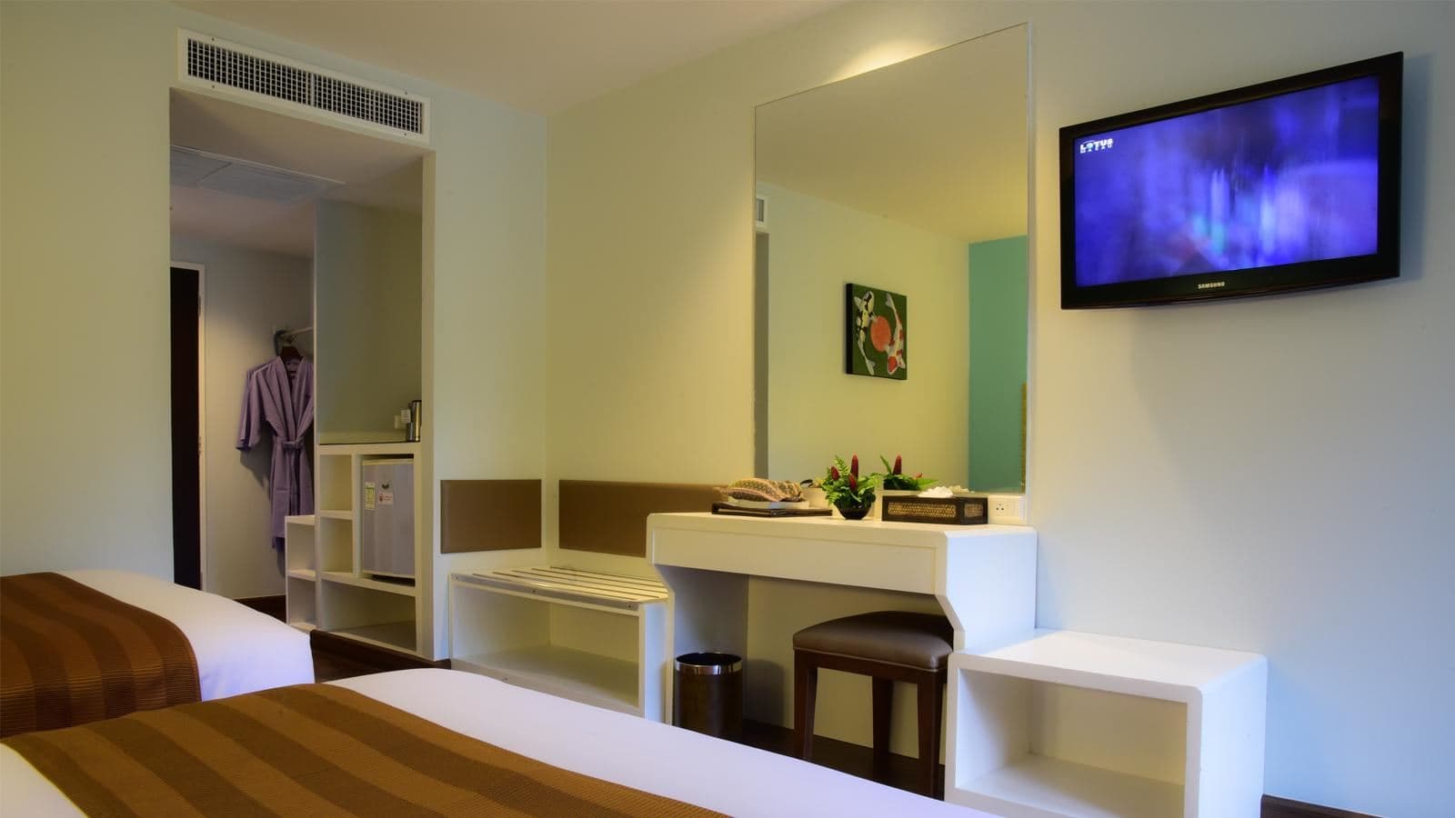 rooms-superior-room