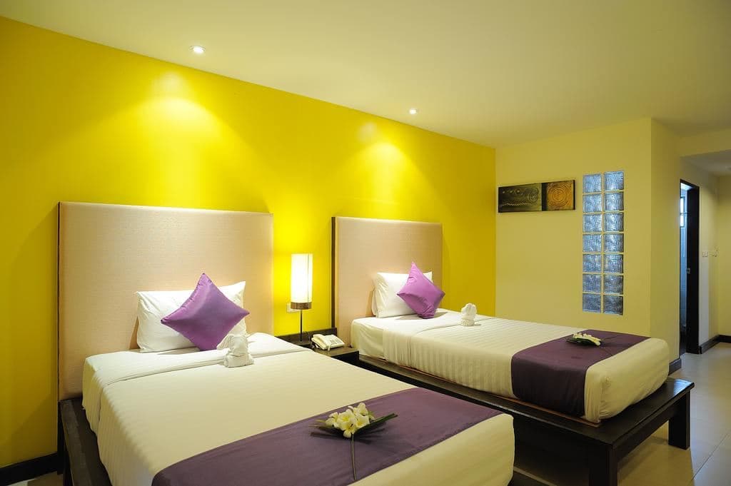 rooms-superior-room