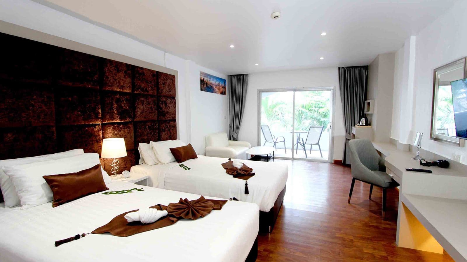 rooms-junior-suite