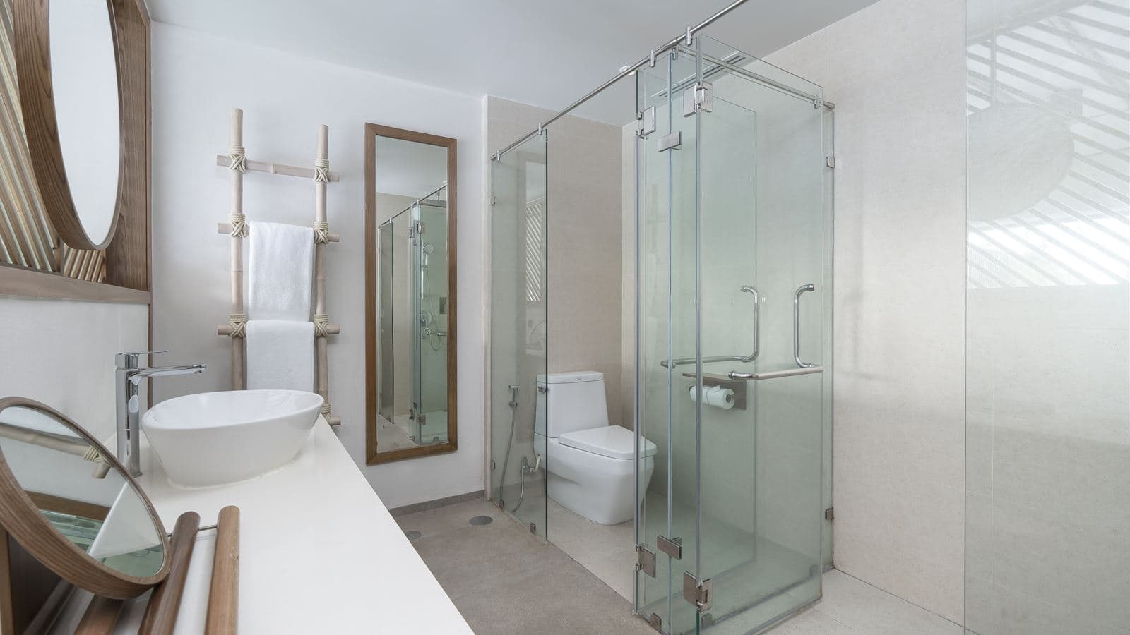rooms-pool-villa