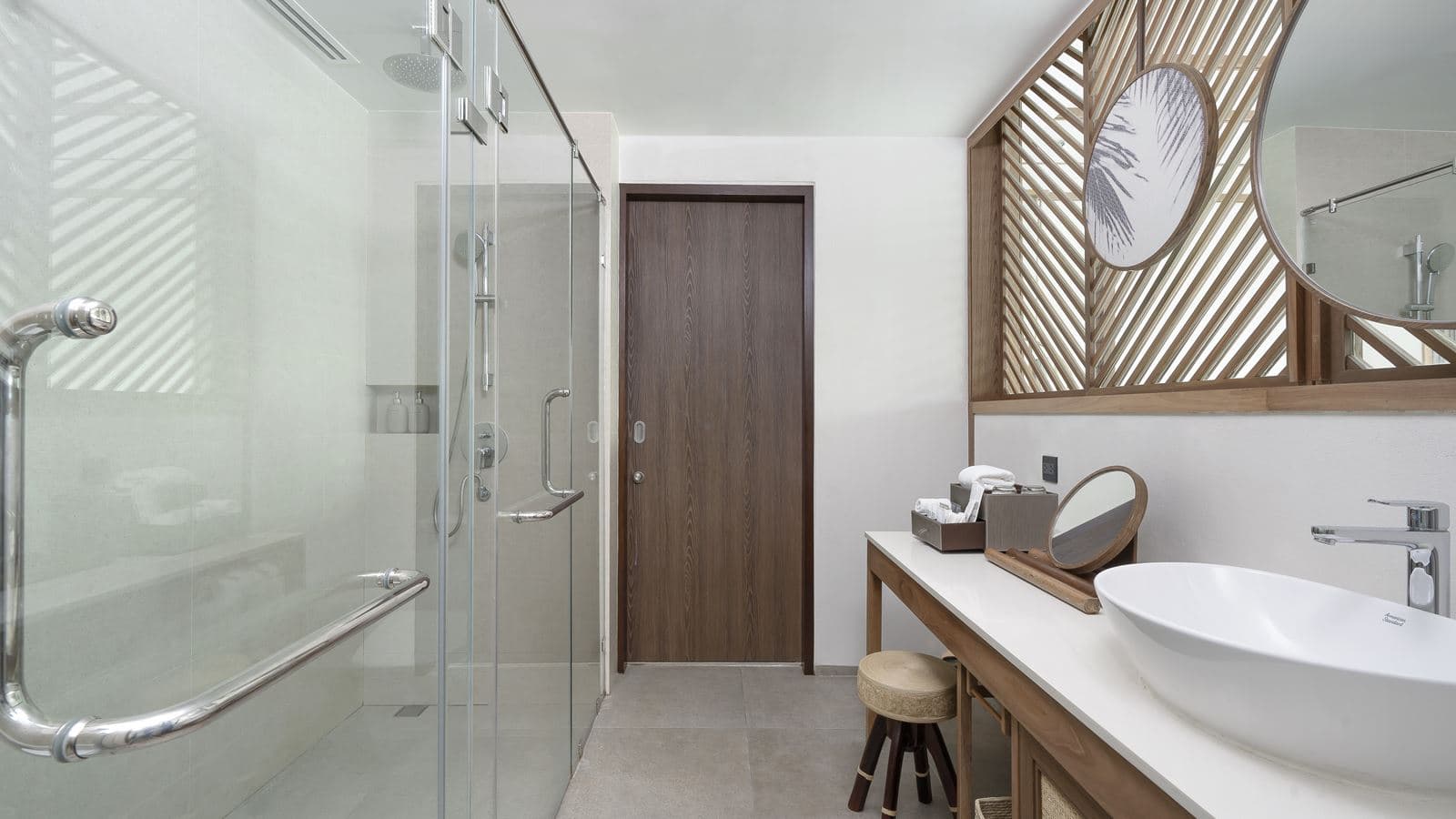 rooms-pool-villa