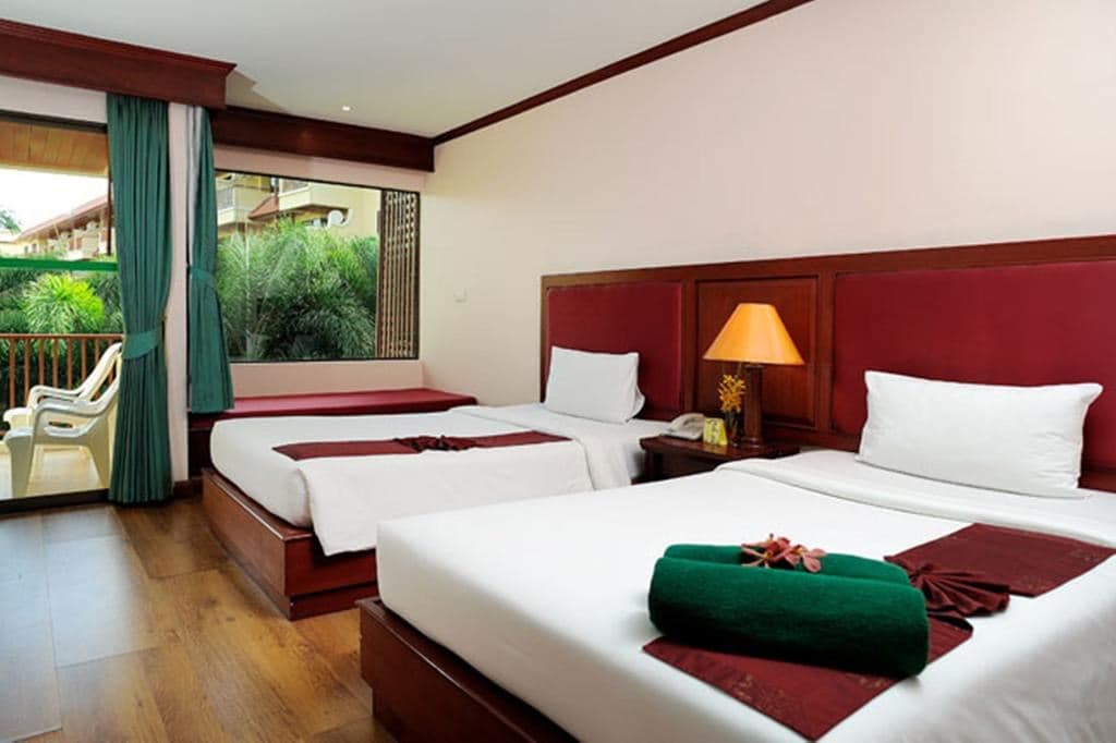 rooms-deluxe-room