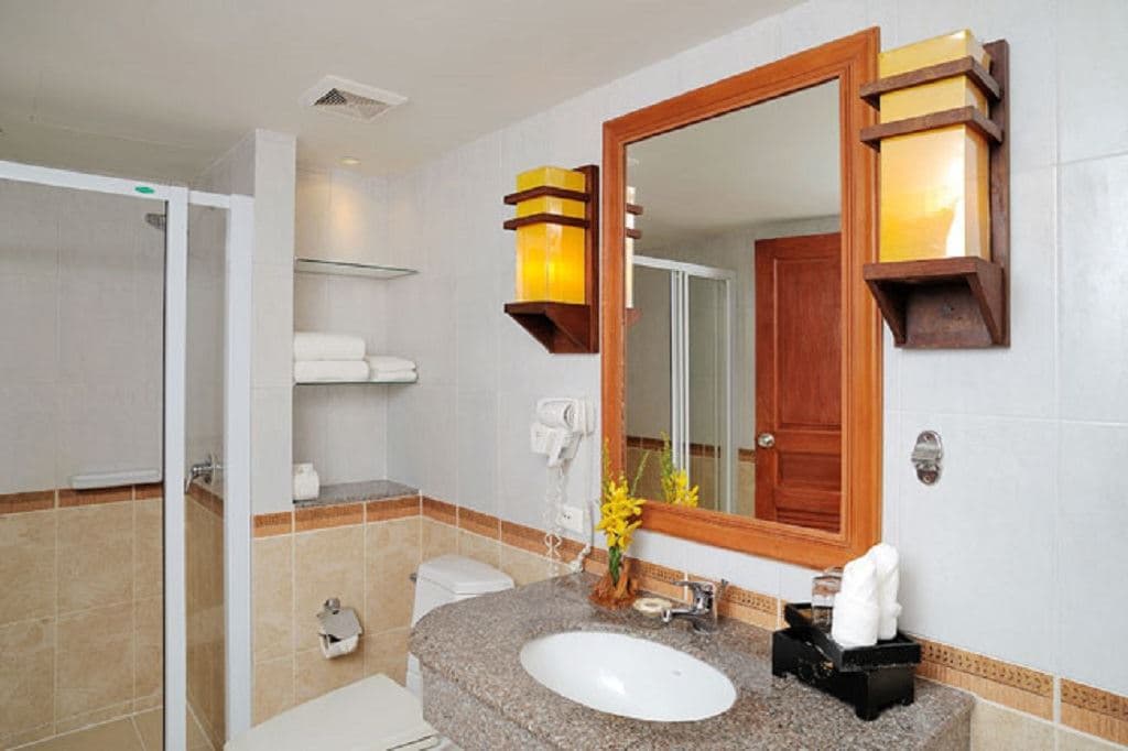 rooms-grand-deluxe-room