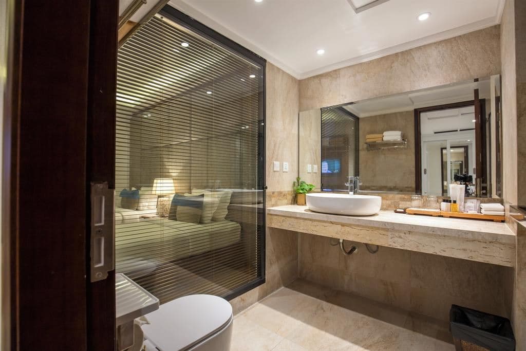 rooms-deluxe-room