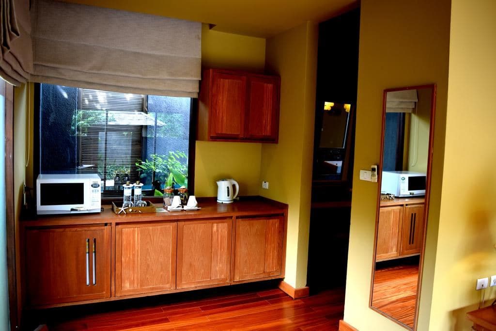 rooms-pool-villa