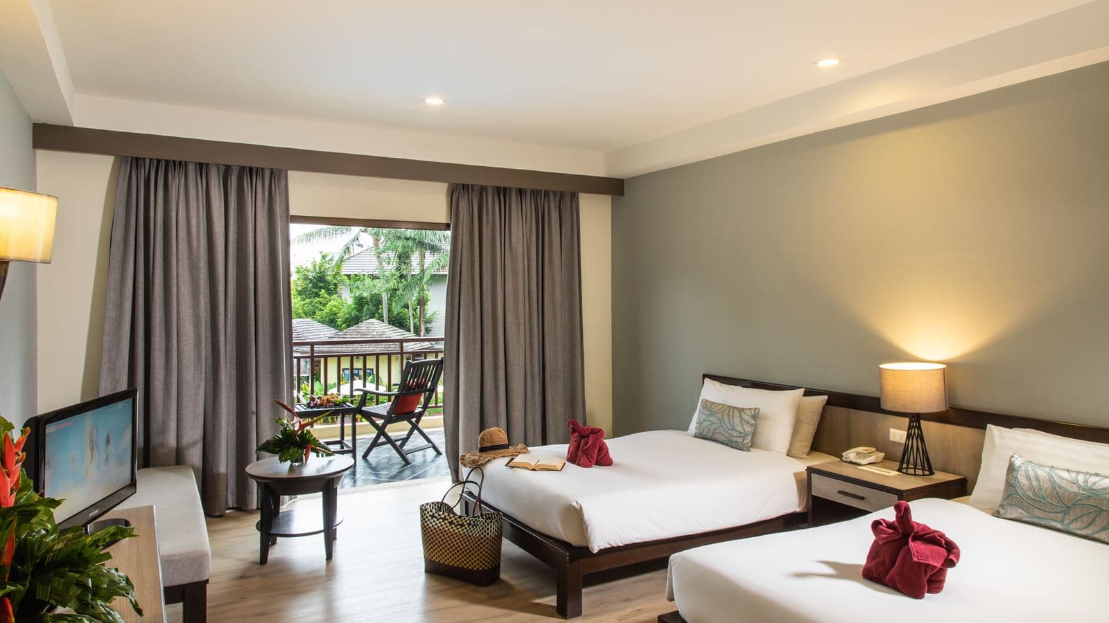 rooms-superior-room