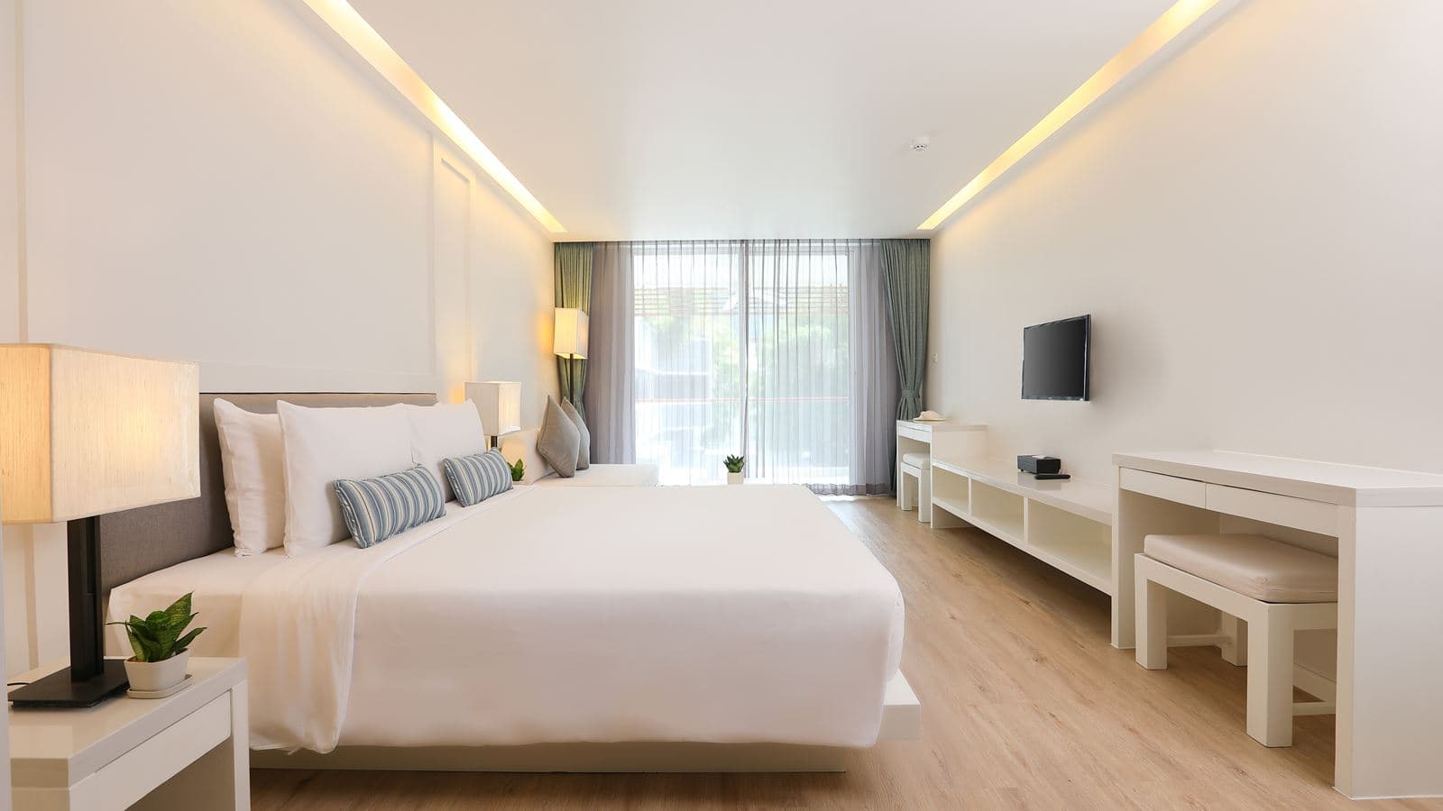 rooms-daylight-room