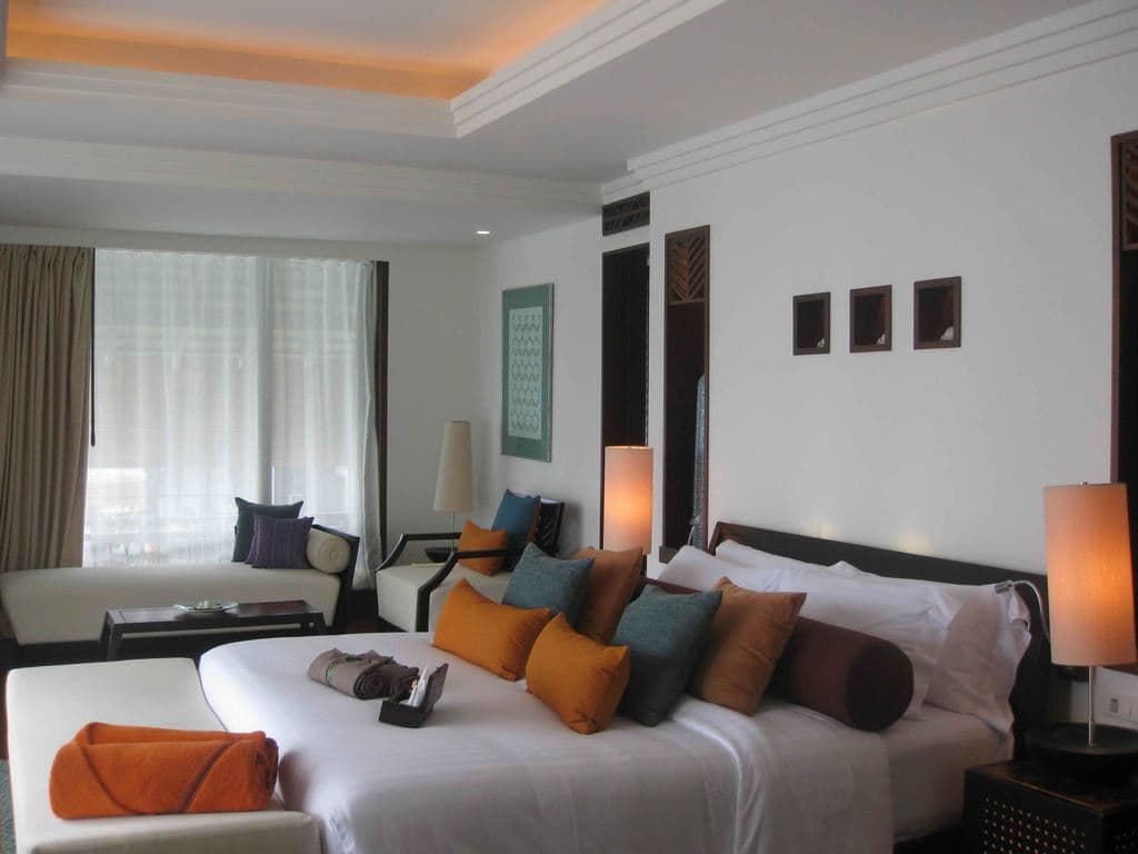 rooms-deluxe-room