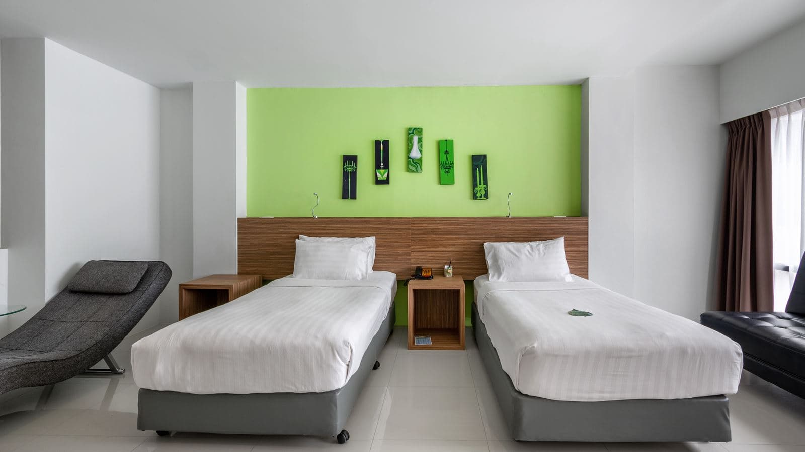 rooms-view-pent