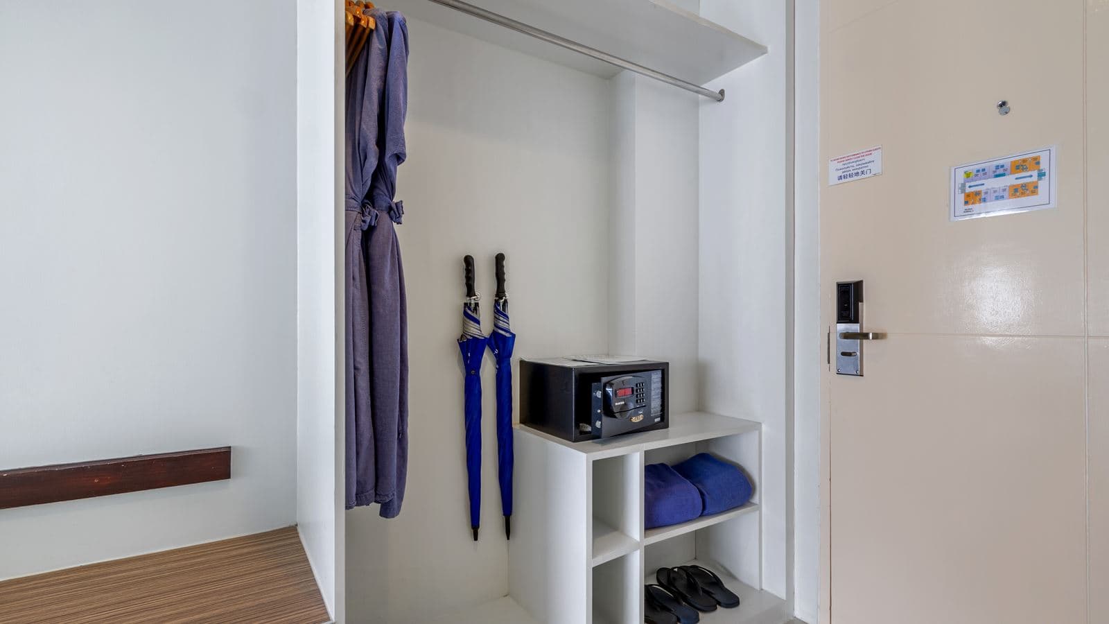 rooms-view-pent