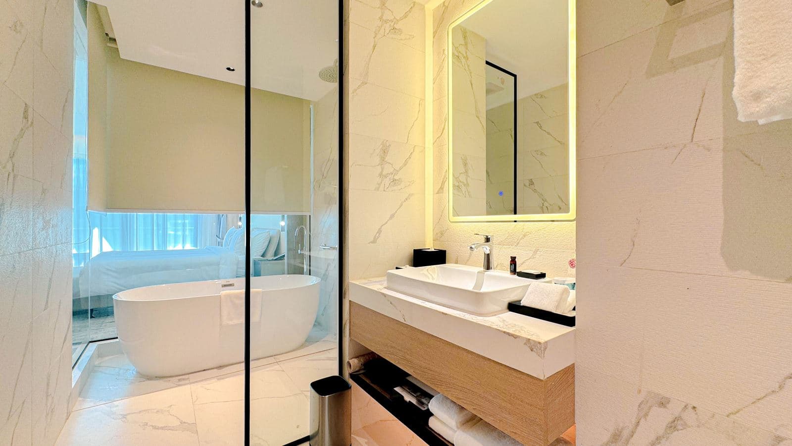 rooms-studio-room