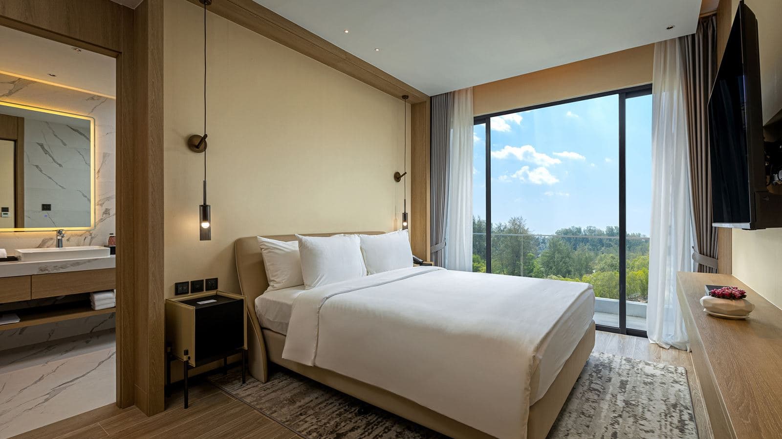 rooms-deluxe-room