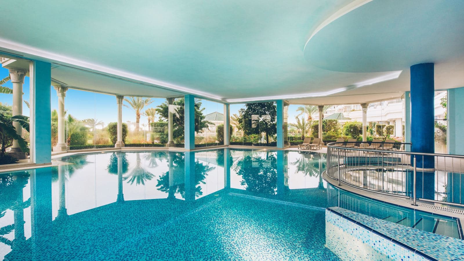 pools-indoor-pool
